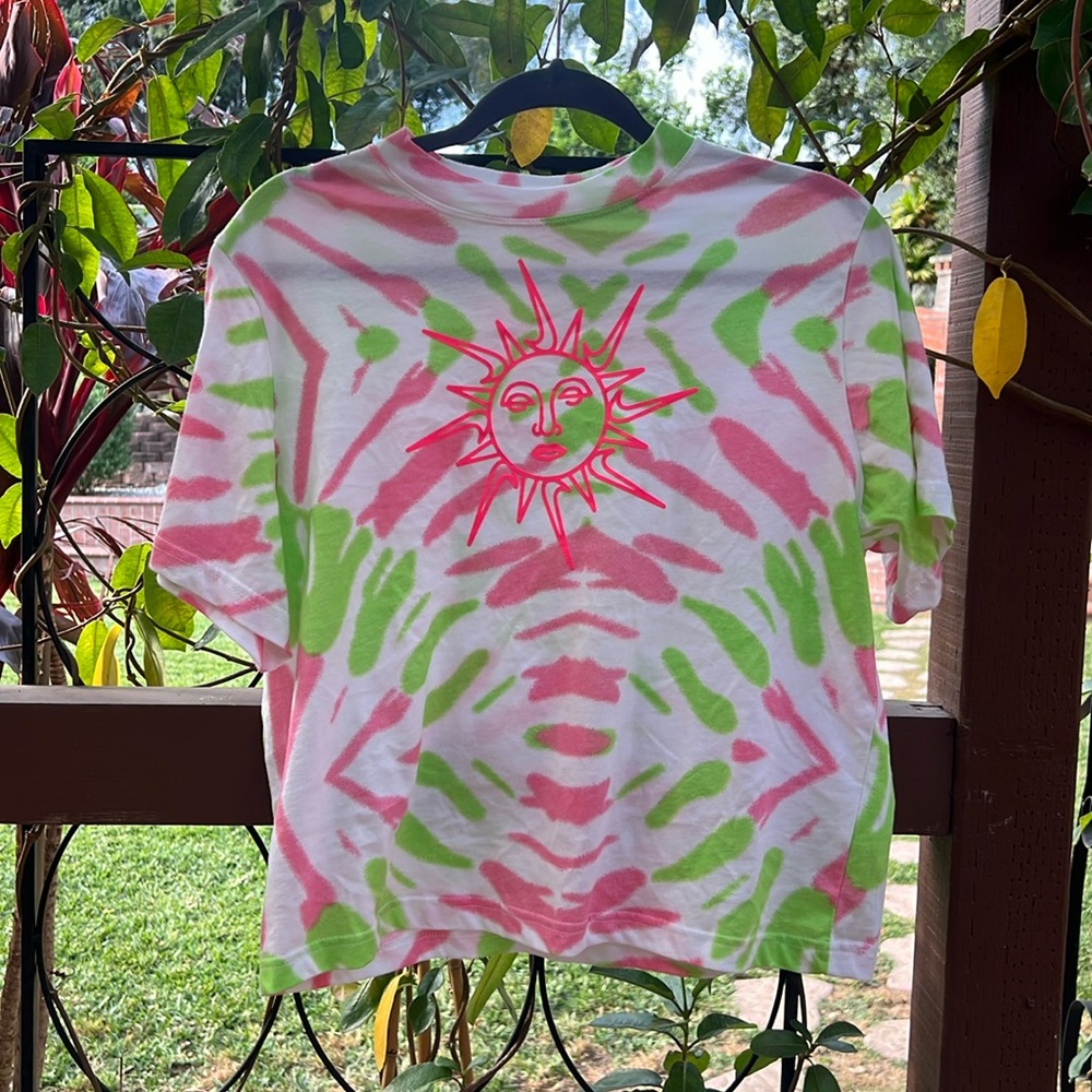 Nike sun tee